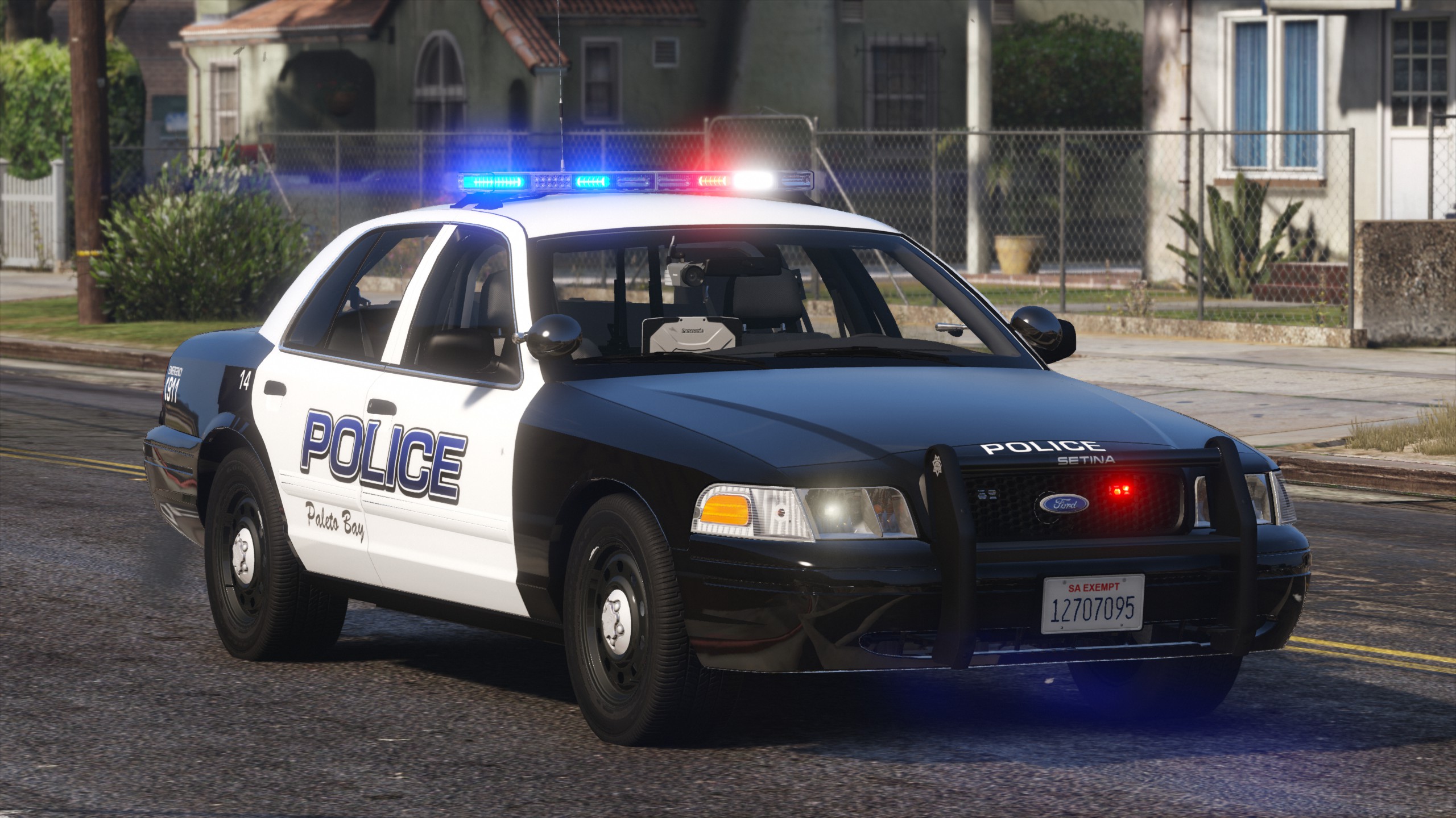 Ford Crown Victoria Police Interceptor