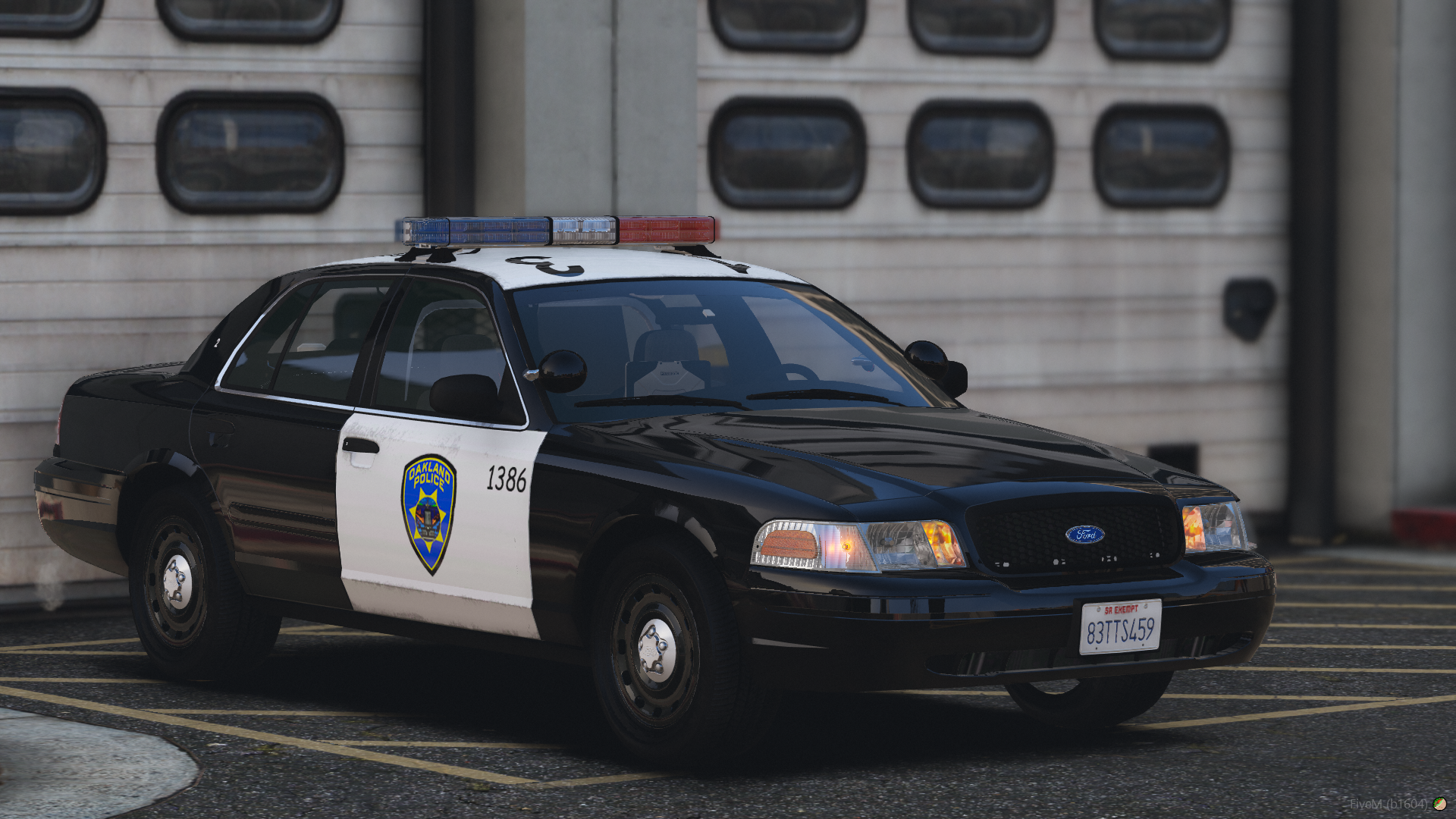 Oakland PD - 2005 CVPI (Whelen Freedom)