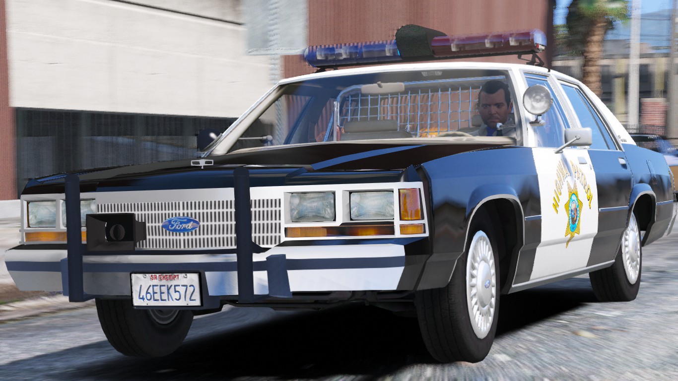 1990 Ford LTD Crown Victoria P72- California Highway Patrol