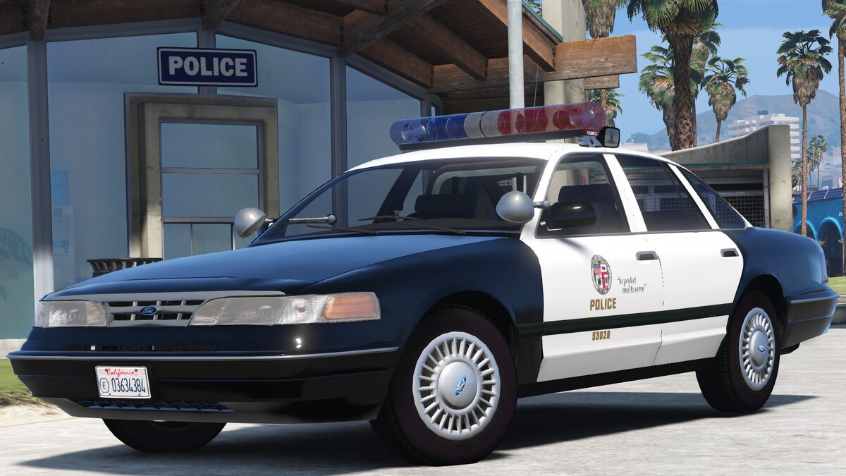 1996 Ford Crown Victoria P71 - Los Angeles Police - Modding Forum